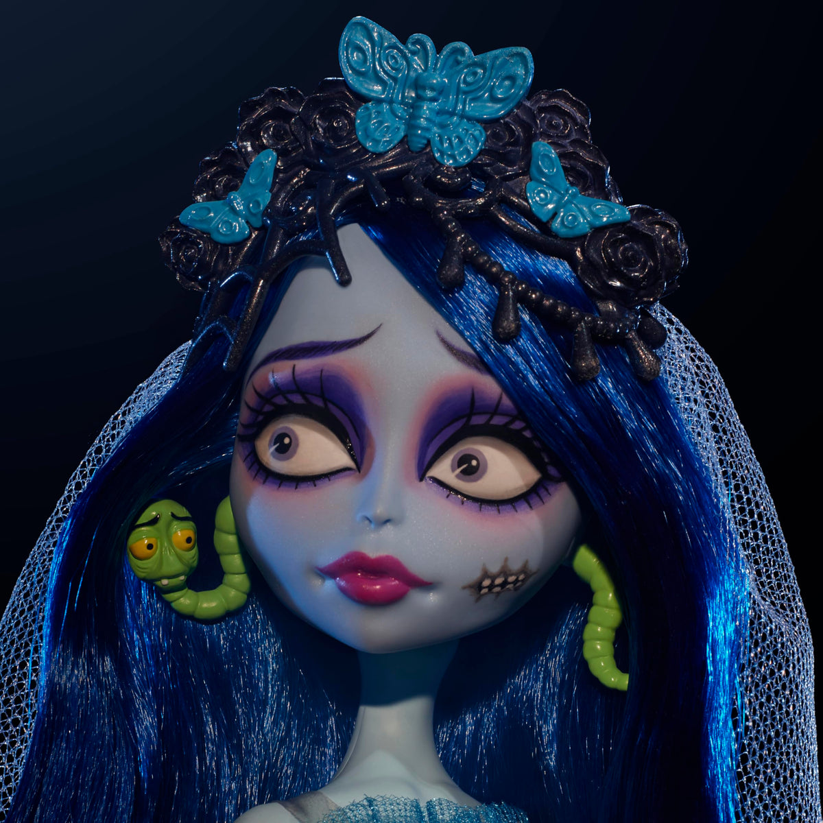 Corpse Bride Emily Doll in Spiderweb Wedding Dress with Accessories A138139